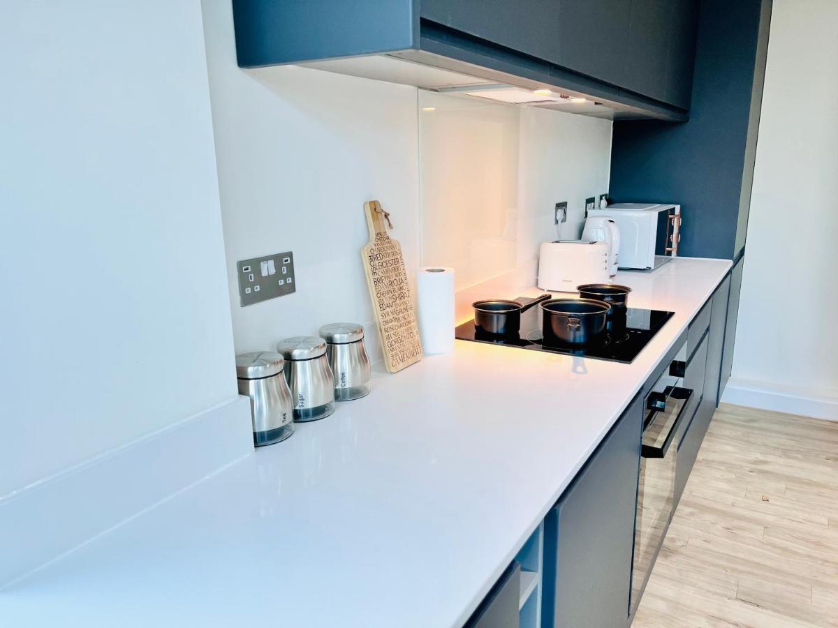 Affordable Apartments In Manchester City Centre Close To Trafford Екстериор снимка
